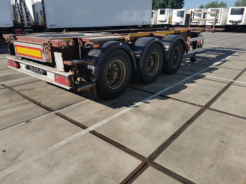 LAG O-3-38 CD ADR FL OX AT 20-30FT - Containertransporter/ Wissellaadbak oplegger: afbeelding 2 LAG O-3-38 CD ADR FL OX AT 20-30FT - Containertransporter/ Wissellaadbak oplegger: afbeelding 2