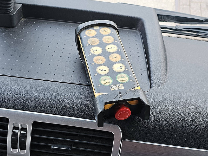 Autovrachtwagen vrachtwagen MAN 12.220 TGL BOTTIE PLATFORM+TOW: afbeelding 18 Autovrachtwagen vrachtwagen MAN 12.220 TGL BOTTIE PLATFORM+TOW: afbeelding 18