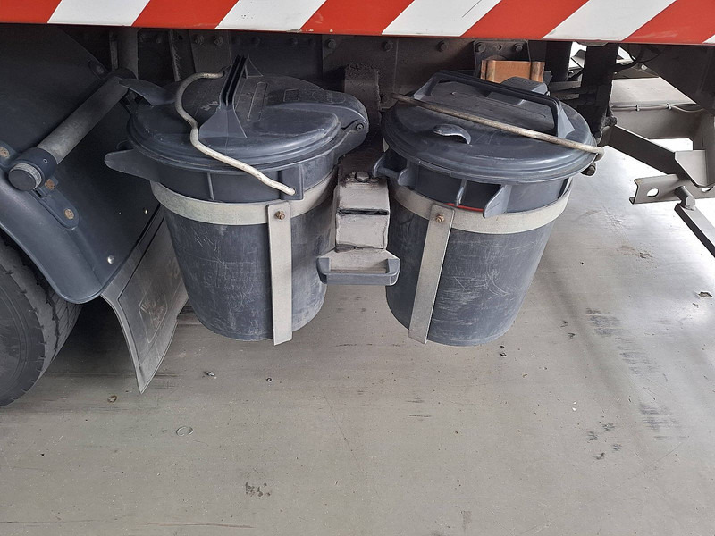 Autovrachtwagen vrachtwagen MAN 12.220 TGL BOTTIE PLATFORM+TOW: afbeelding 16 Autovrachtwagen vrachtwagen MAN 12.220 TGL BOTTIE PLATFORM+TOW: afbeelding 16