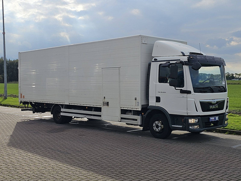 MAN 12.220 TGL SIDE DOOR LIFT AIRCO - Bakwagen: afbeelding 5 MAN 12.220 TGL SIDE DOOR LIFT AIRCO - Bakwagen: afbeelding 5