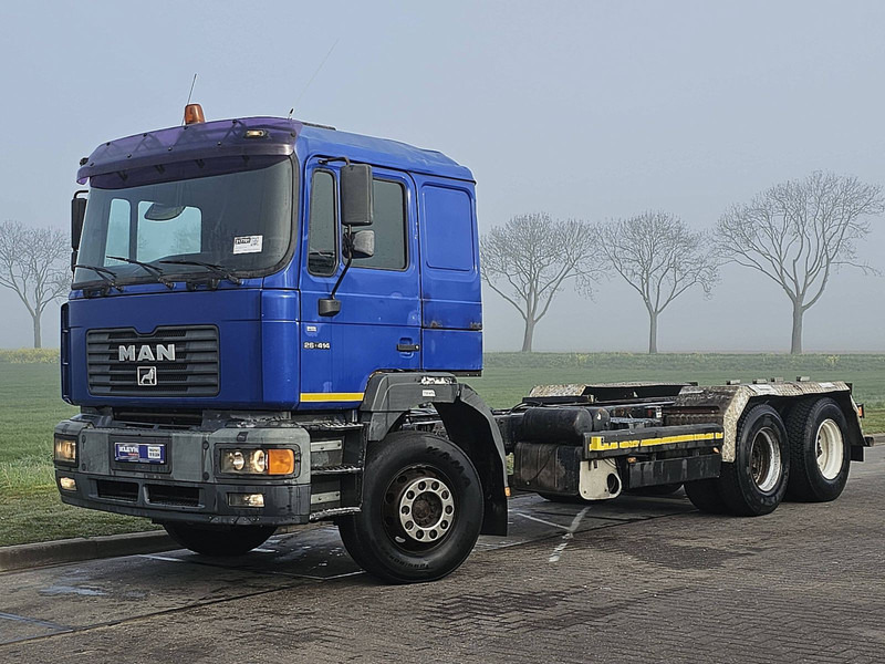 MAN 26.414 F2000 6X4 STEEL MANUAL - Chassis vrachtwagen: afbeelding 2 MAN 26.414 F2000 6X4 STEEL MANUAL - Chassis vrachtwagen: afbeelding 2
