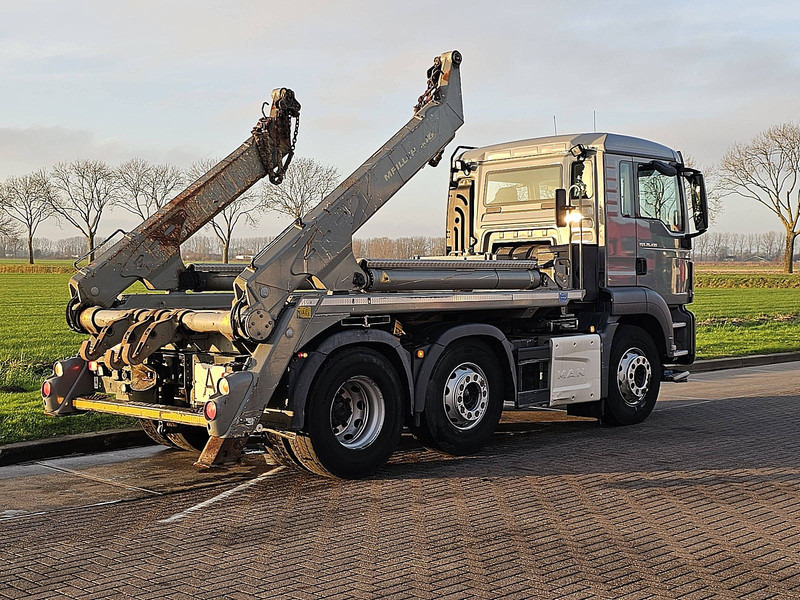 MAN 26.430 TGS MEILLER - Portaalarmsysteem vrachtwagen: afbeelding 3 MAN 26.430 TGS MEILLER - Portaalarmsysteem vrachtwagen: afbeelding 3