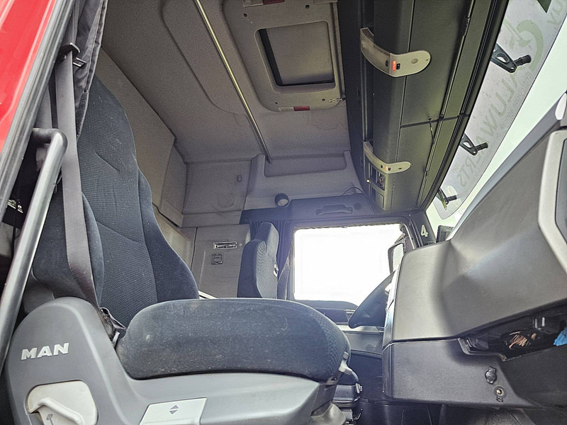 Kipper vrachtwagen MAN 33.540 TGX 6X4 TIPPER TRACTOR: afbeelding 7