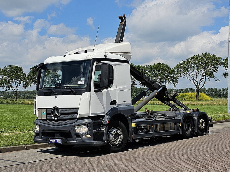 Mercedes-Benz ACTROS 2543 6X2 STEERAXLE HOOK - Haakarmsysteem vrachtwagen: afbeelding 2 Mercedes-Benz ACTROS 2543 6X2 STEERAXLE HOOK - Haakarmsysteem vrachtwagen: afbeelding 2