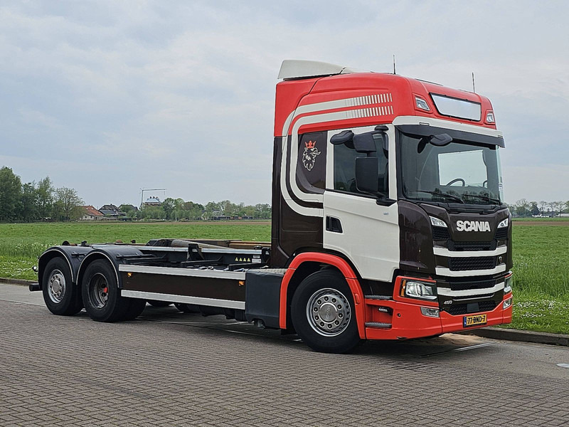 Scania G450 6X2 NB VDL HOOKLIFT - Haakarmsysteem vrachtwagen: afbeelding 5 Scania G450 6X2 NB VDL HOOKLIFT - Haakarmsysteem vrachtwagen: afbeelding 5