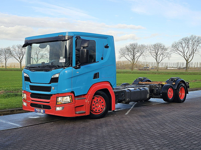 Scania P450 - Chassis vrachtwagen: afbeelding 2 Scania P450 - Chassis vrachtwagen: afbeelding 2