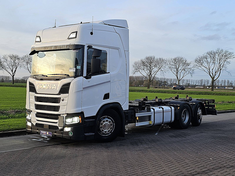 Scania R450 6X2*4 RETARDER - Containertransporter/ Wissellaadbak vrachtwagen: afbeelding 2 Scania R450 6X2*4 RETARDER - Containertransporter/ Wissellaadbak vrachtwagen: afbeelding 2