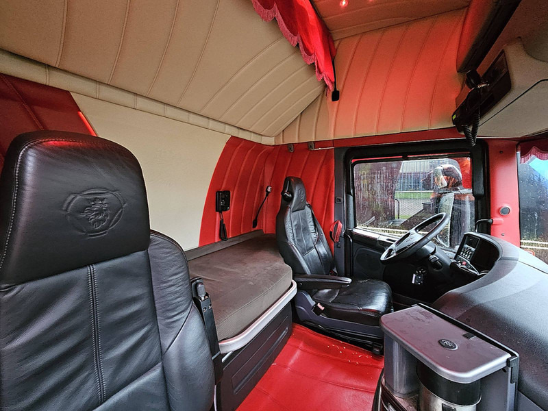 Interieur foto 2: Schuifzeilen vrachtwagen Scania R450 TL 6X2 RETARDER