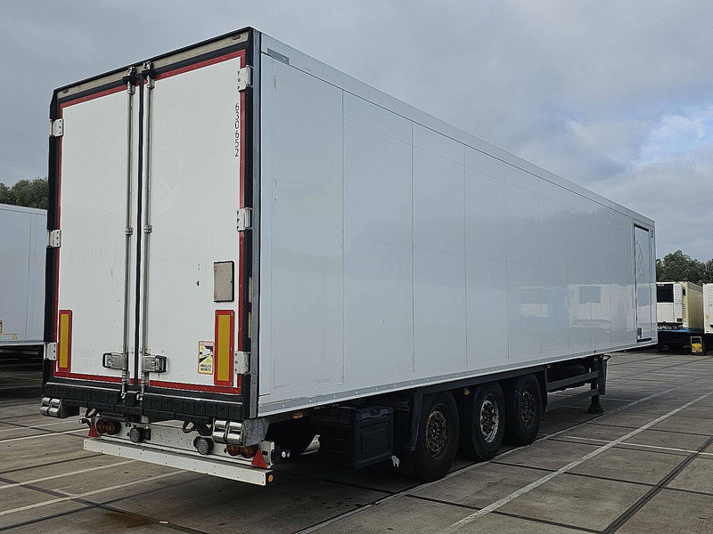 Schmitz Cargobull SKO 24 DOPPELSTOCK bi-temp - Koelwagen oplegger: afbeelding 2 Schmitz Cargobull SKO 24 DOPPELSTOCK bi-temp - Koelwagen oplegger: afbeelding 2