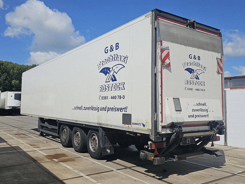 Schmitz Cargobull SKO 24 LADEBORDWAND - Koelwagen oplegger: afbeelding 5 Schmitz Cargobull SKO 24 LADEBORDWAND - Koelwagen oplegger: afbeelding 5
