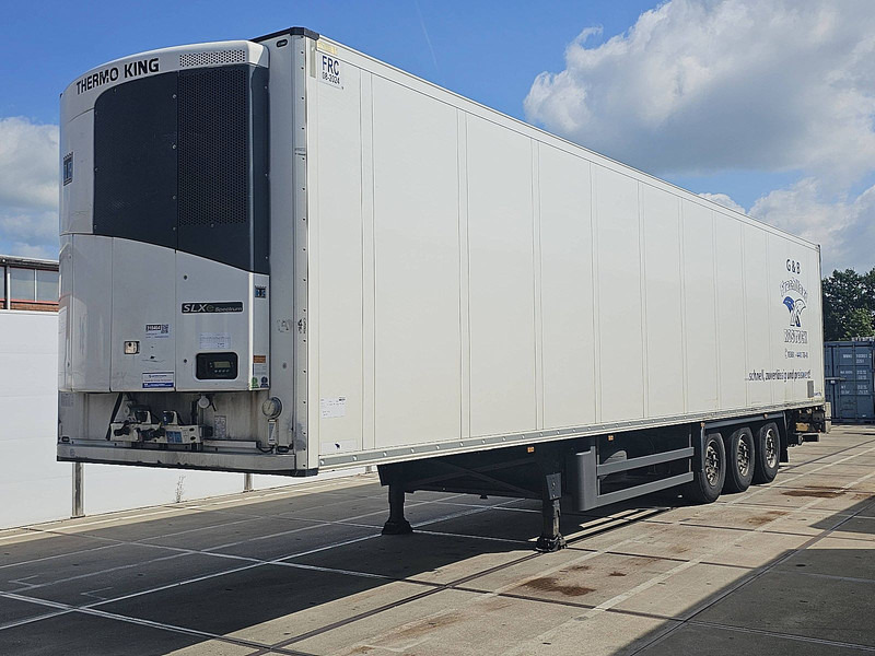 Schmitz Cargobull SKO 24 LADEBORDWAND - Koelwagen oplegger: afbeelding 1 Schmitz Cargobull SKO 24 LADEBORDWAND - Koelwagen oplegger: afbeelding 1