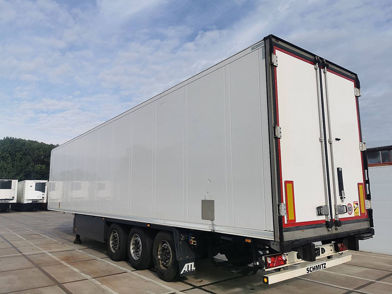 Schmitz Cargobull SKO24 CARRIER BLUMENBREIT - Koelwagen oplegger: afbeelding 5 Schmitz Cargobull SKO24 CARRIER BLUMENBREIT - Koelwagen oplegger: afbeelding 5