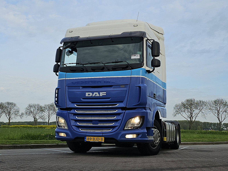 DAF XF 440 SPACECAB 2X TANK - Trekker: afbeelding 1 DAF XF 440 SPACECAB 2X TANK - Trekker: afbeelding 1