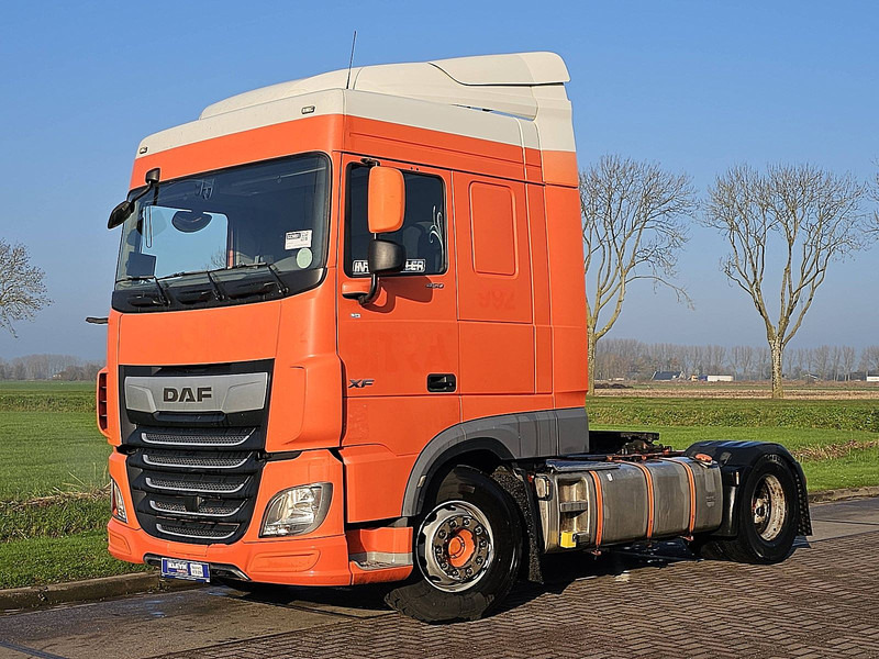 DAF XF 450 - Trekker: afbeelding 2 DAF XF 450 - Trekker: afbeelding 2