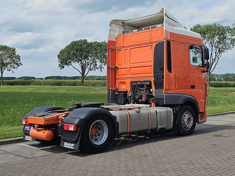 DAF XF 450 SPACECAB 2X TANK - Trekker: afbeelding 3 DAF XF 450 SPACECAB 2X TANK - Trekker: afbeelding 3