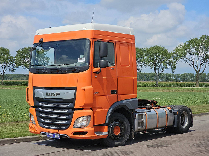 DAF XF 450 SPACECAB - Trekker: afbeelding 2 DAF XF 450 SPACECAB - Trekker: afbeelding 2