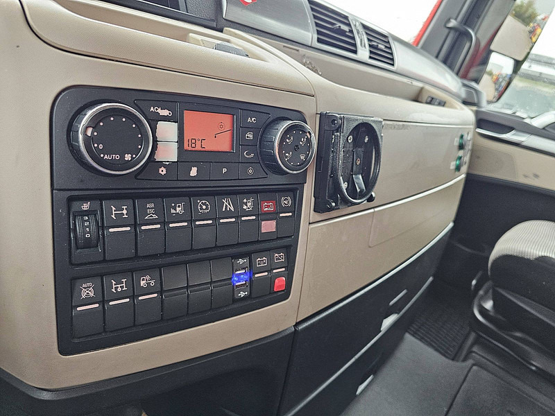 Trekker MAN 18.420 TGX ADR EX III: afbeelding 12 Trekker MAN 18.420 TGX ADR EX III: afbeelding 12