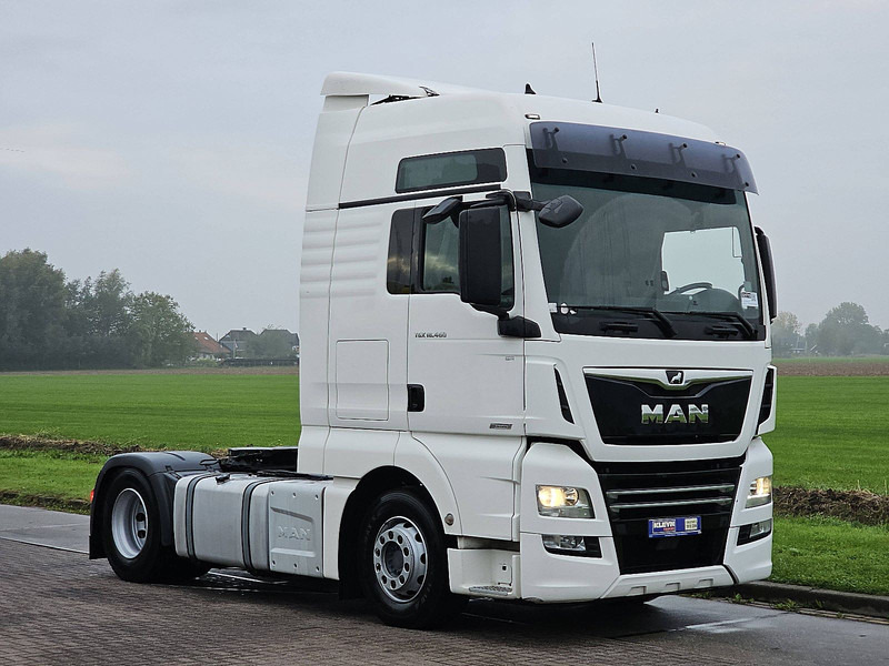 MAN 18.460 TGX XXL BLS 2X TANK - Trekker: afbeelding 5 MAN 18.460 TGX XXL BLS 2X TANK - Trekker: afbeelding 5