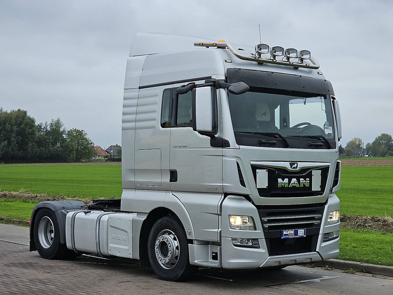 MAN 18.500 TGX XLX 2X TANK NIGHT AC - Trekker: afbeelding 5 MAN 18.500 TGX XLX 2X TANK NIGHT AC - Trekker: afbeelding 5