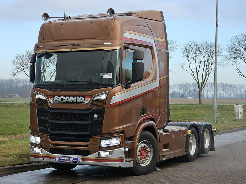 Scania R580 6X2 NB LED LEATHER - Trekker: afbeelding 2 Scania R580 6X2 NB LED LEATHER - Trekker: afbeelding 2