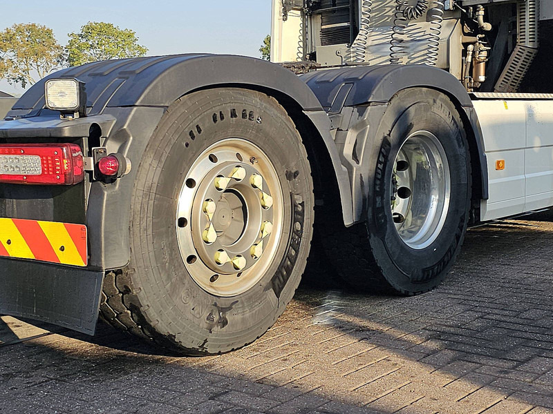 Trekker Volvo FH 500 6X2 STEERED PTO+HYDR: afbeelding 15
