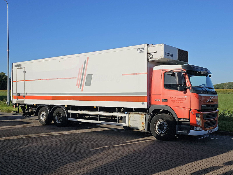 Volvo FM 330 6X2 FRIGOBL. LIFT - Koelwagen vrachtwagen: afbeelding 5 Volvo FM 330 6X2 FRIGOBL. LIFT - Koelwagen vrachtwagen: afbeelding 5