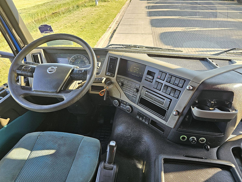 Vrachtwagen met open laadbak, Kraanwagen Volvo FM 460 8X2 HMF 3220 K5: afbeelding 8