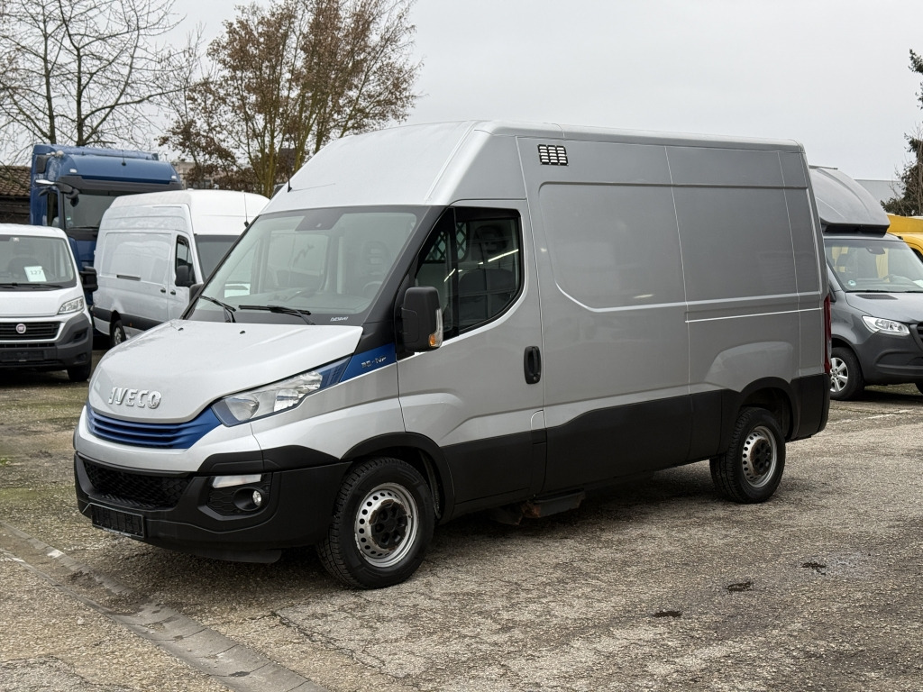 Gesloten bestelwagen Iveco Daily 35S14 CNG Erdgas Klimaaut. Sitzheizung: afbeelding 8