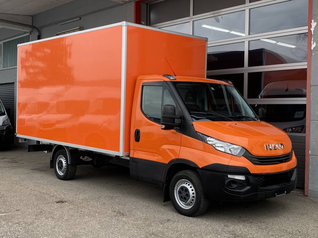 Iveco Daily 35S14 MAXI 4,35m Thermokoffer Klima Kamera - Bestelwagen gesloten laadbak: afbeelding 1 Iveco Daily 35S14 MAXI 4,35m Thermokoffer Klima Kamera - Bestelwagen gesloten laadbak: afbeelding 1