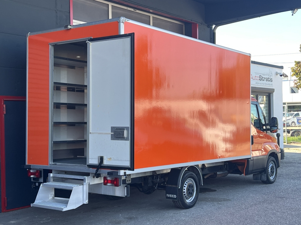 Iveco Daily 35S14 Thermokoffer 4,35m Klima Automatik!! - Bestelwagen gesloten laadbak: afbeelding 5 Iveco Daily 35S14 Thermokoffer 4,35m Klima Automatik!! - Bestelwagen gesloten laadbak: afbeelding 5