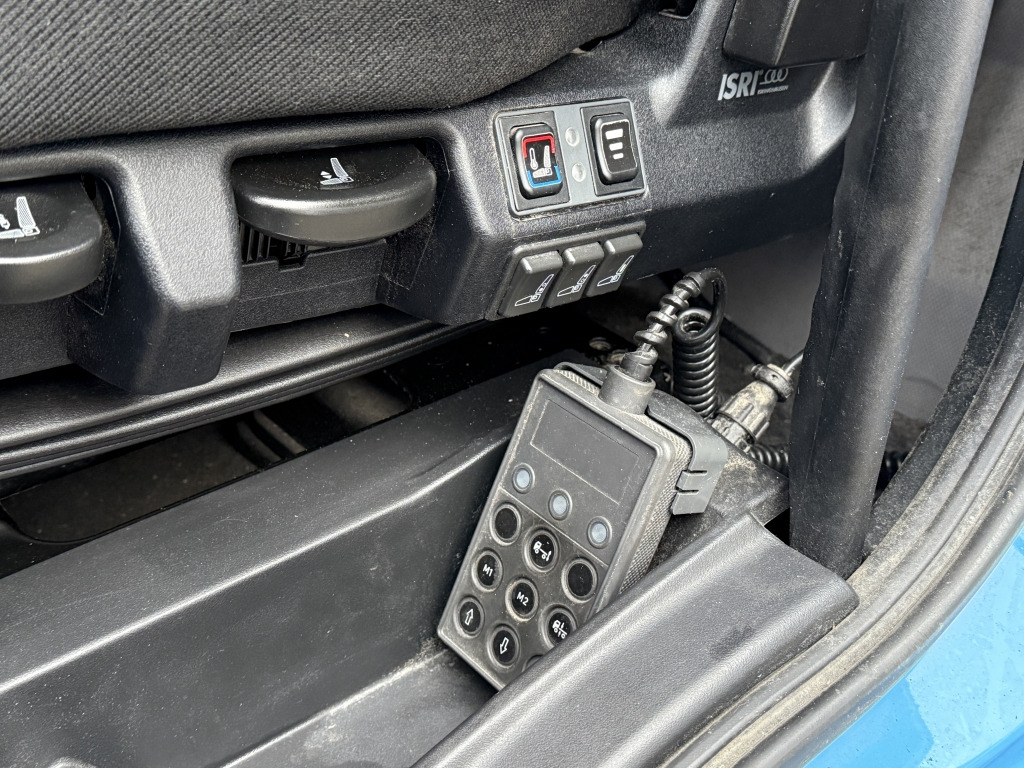 Iveco EC ML120E21/P CNG Erdgas Klima 7,2m Koff LBW+Tür - Bakwagen: afbeelding 4 Iveco EC ML120E21/P CNG Erdgas Klima 7,2m Koff LBW+Tür - Bakwagen: afbeelding 4