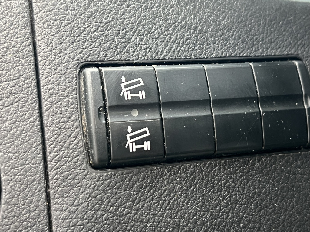 Mercedes-Benz Sprinter 316 CDI 4x4 6-Sitzer Doka 2,2m Schild - Kipper bestelwagen, Bestelwagen met dubbele cabine: afbeelding 5 Mercedes-Benz Sprinter 316 CDI 4x4 6-Sitzer Doka 2,2m Schild - Kipper bestelwagen, Bestelwagen met dubbele cabine: afbeelding 5