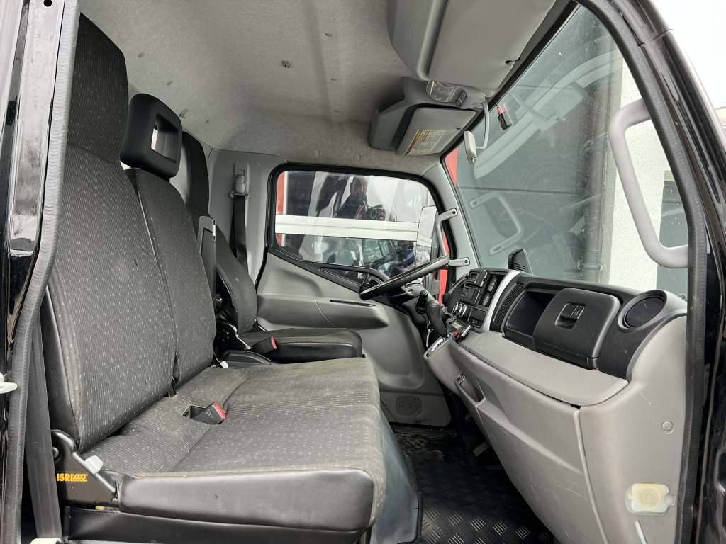 Leasing Mitsubishi Fuso Canter 9C18 5,8m Euro6d Klimaaut. Tempomat Mitsubishi Fuso Canter 9C18 5,8m Euro6d Klimaaut. Tempomat: afbeelding 10