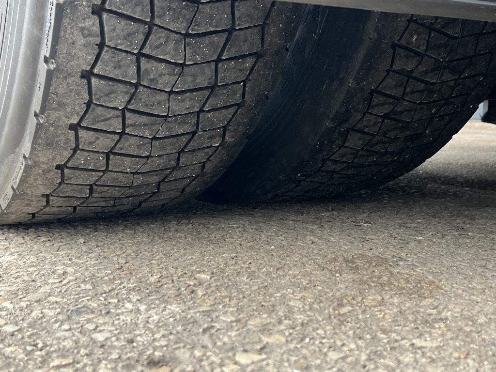 MAN TGX 18.440 XLX LowLiner Mega Jumbo Klima Euro6 - Trekker: afbeelding 5 MAN TGX 18.440 XLX LowLiner Mega Jumbo Klima Euro6 - Trekker: afbeelding 5