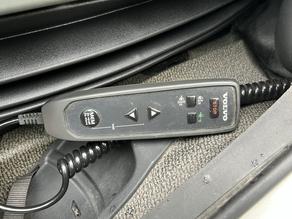 Volvo FL 260 7,2m LBW Klima Tempomat AHK Orig. 125'km - Schuifzeilen vrachtwagen: afbeelding 5 Volvo FL 260 7,2m LBW Klima Tempomat AHK Orig. 125'km - Schuifzeilen vrachtwagen: afbeelding 5