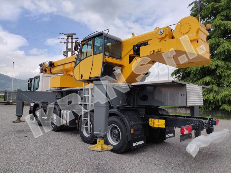 Locatelli TCL 55.50 - Mobiele kraan: afbeelding 4 Locatelli TCL 55.50 - Mobiele kraan: afbeelding 4