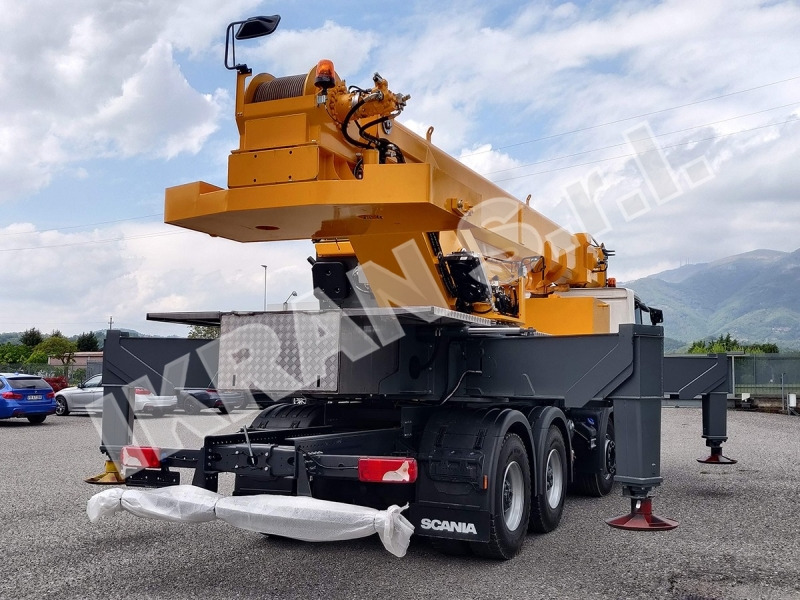 Locatelli TCL 55.50 - Mobiele kraan: afbeelding 3 Locatelli TCL 55.50 - Mobiele kraan: afbeelding 3