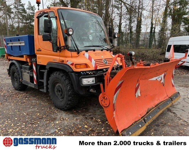 Unimog U 300 405/10 4x4, Kommunalhydraulik, WSK - Bestelwagen: afbeelding 3 Unimog U 300 405/10 4x4, Kommunalhydraulik, WSK - Bestelwagen: afbeelding 3