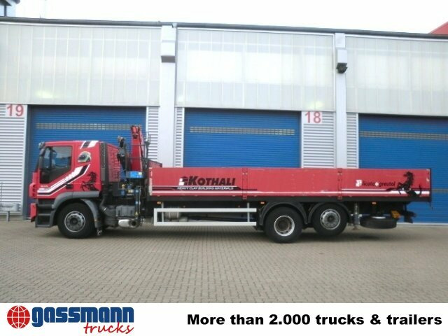 Vrachtwagen met open laadbak, Kraanwagen Iveco AT260S31Y/P 6x2 mit Kran Copma 150.3: afbeelding 13