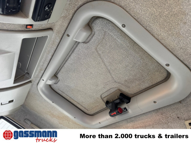 Iveco EuroCargo ML 80E18 K 4x2 - Kipper vrachtwagen: afbeelding 4 Iveco EuroCargo ML 80E18 K 4x2 - Kipper vrachtwagen: afbeelding 4