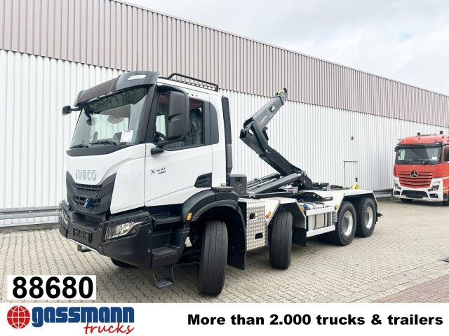Iveco X-Way AD360X48Z 8x4, Motorabtrieb, Navi, - Haakarmsysteem vrachtwagen: afbeelding 1 Iveco X-Way AD360X48Z 8x4, Motorabtrieb, Navi, - Haakarmsysteem vrachtwagen: afbeelding 1