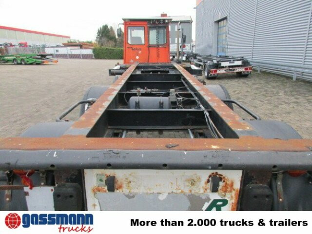 Kässbohrer SC 24-36 - Containertransporter/ Wissellaadbak oplegger: afbeelding 5 Kässbohrer SC 24-36 - Containertransporter/ Wissellaadbak oplegger: afbeelding 5