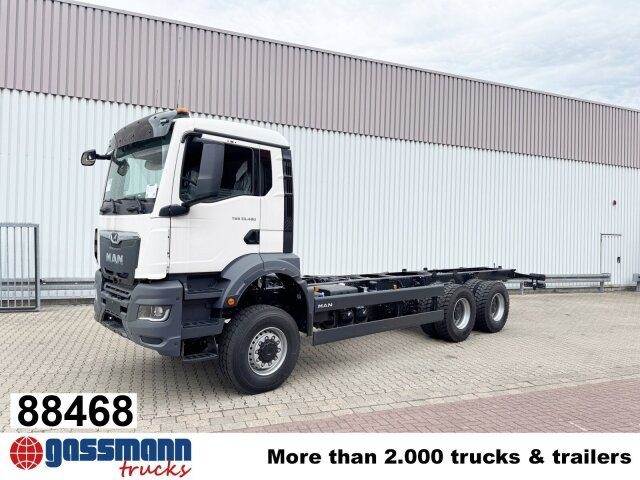 MAN TGS 33.480 6x6 BB CH, Hohe Bauart, Nebenantrieb - Chassis vrachtwagen: afbeelding 1 MAN TGS 33.480 6x6 BB CH, Hohe Bauart, Nebenantrieb - Chassis vrachtwagen: afbeelding 1