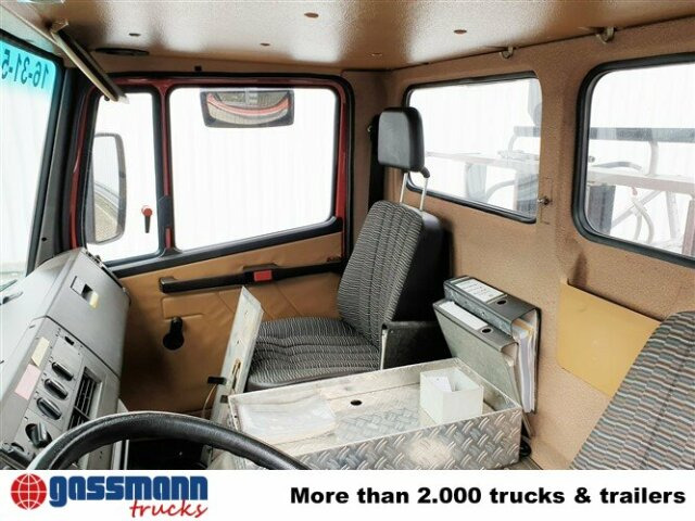 Mercedes-Benz 1114 4x2 DLK 18-12 CC Drehleiter, 24 Meter - Brandweerwagen: afbeelding 5 Mercedes-Benz 1114 4x2 DLK 18-12 CC Drehleiter, 24 Meter - Brandweerwagen: afbeelding 5