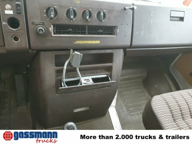 Mercedes-Benz 814 D TLF 8/6 4x2, DOKA, Feuerwehr - Brandweerwagen: afbeelding 5 Mercedes-Benz 814 D TLF 8/6 4x2, DOKA, Feuerwehr - Brandweerwagen: afbeelding 5