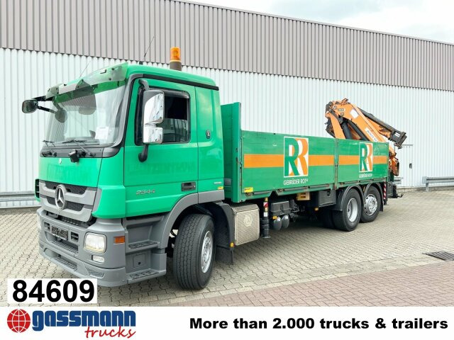 Mercedes-Benz Actros 2544 L 6x2, Retarder, Lenkachse, Heckkran - Vrachtwagen met open laadbak, Kraanwagen: afbeelding 1 Mercedes-Benz Actros 2544 L 6x2, Retarder, Lenkachse, Heckkran - Vrachtwagen met open laadbak, Kraanwagen: afbeelding 1