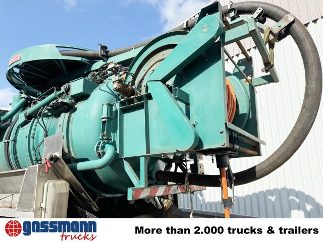 Mercedes-Benz Actros 3348 6x4, V8, Kroll Saug-/Spülwagen ca. - Veegwagen: afbeelding 4 Mercedes-Benz Actros 3348 6x4, V8, Kroll Saug-/Spülwagen ca. - Veegwagen: afbeelding 4