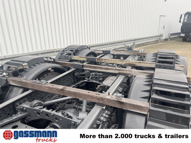 Mercedes-Benz Arocs 3251 L 8x4/4, Motorabtrieb - Haakarmsysteem vrachtwagen: afbeelding 4 Mercedes-Benz Arocs 3251 L 8x4/4, Motorabtrieb - Haakarmsysteem vrachtwagen: afbeelding 4