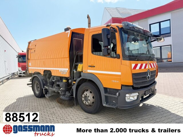 Mercedes-Benz Atego 1524 LKO 4x2, Kehrmaschine FAUN Viajet 6RH - Veegwagen: afbeelding 1 Mercedes-Benz Atego 1524 LKO 4x2, Kehrmaschine FAUN Viajet 6RH - Veegwagen: afbeelding 1