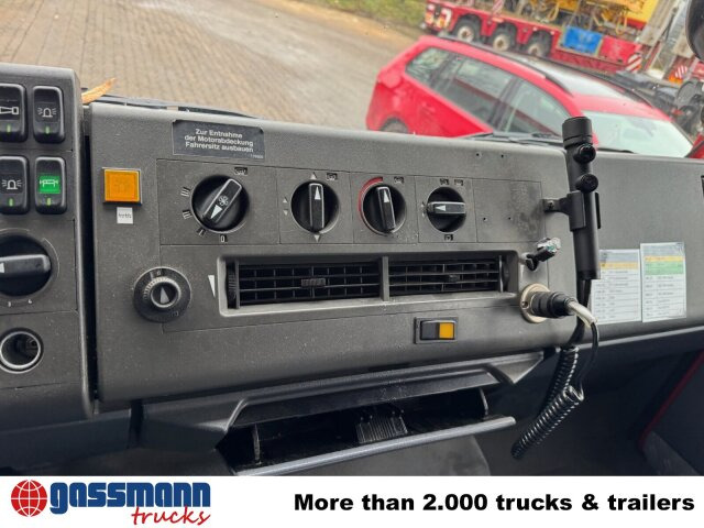 Mercedes-Benz LK 814 F 4x2 Doka, Löschfahrzeug LF8/6 - Brandweerwagen: afbeelding 4 Mercedes-Benz LK 814 F 4x2 Doka, Löschfahrzeug LF8/6 - Brandweerwagen: afbeelding 4